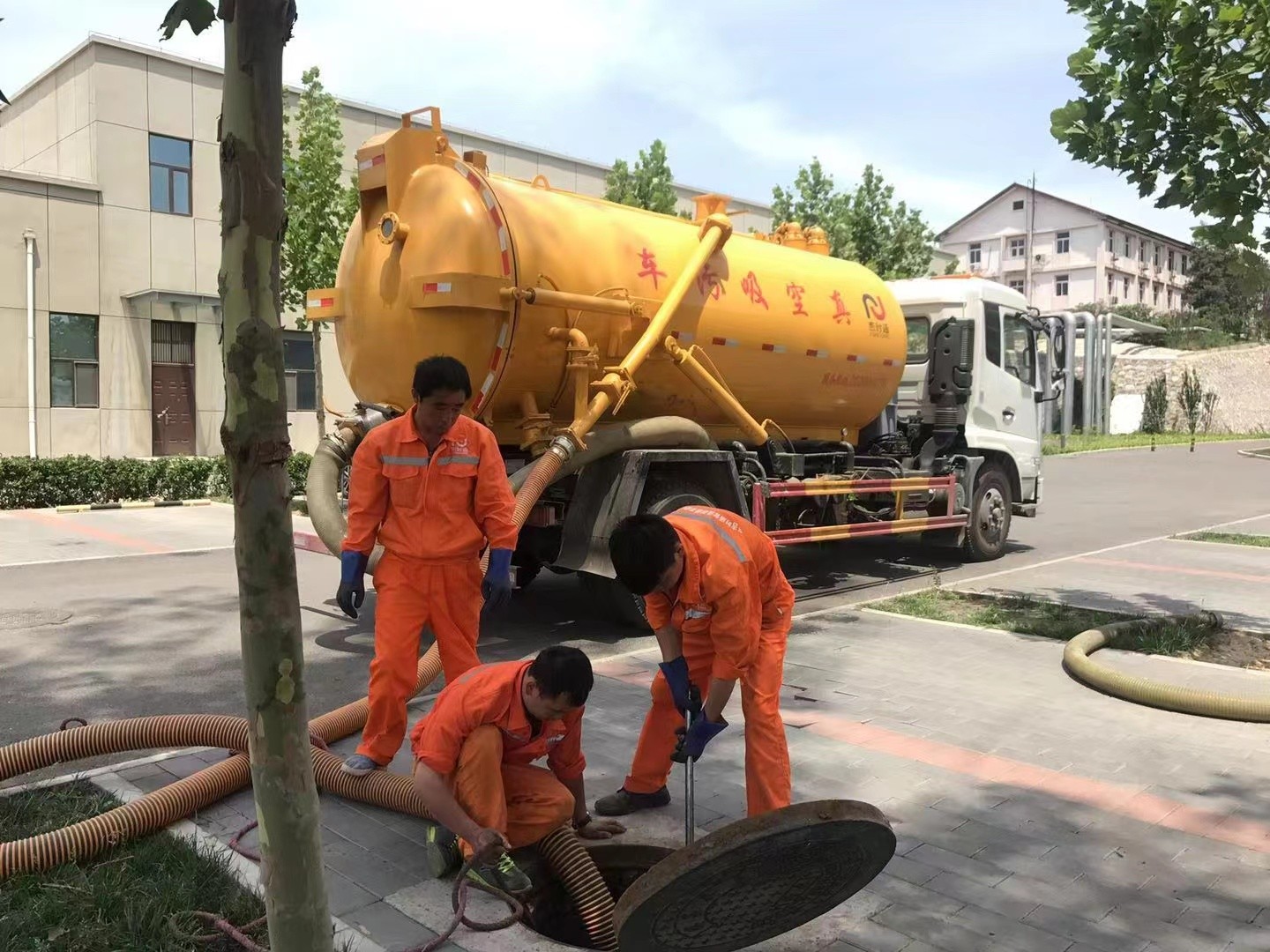 南明化粪池清理与5-8吨吸粪车施工效率分析